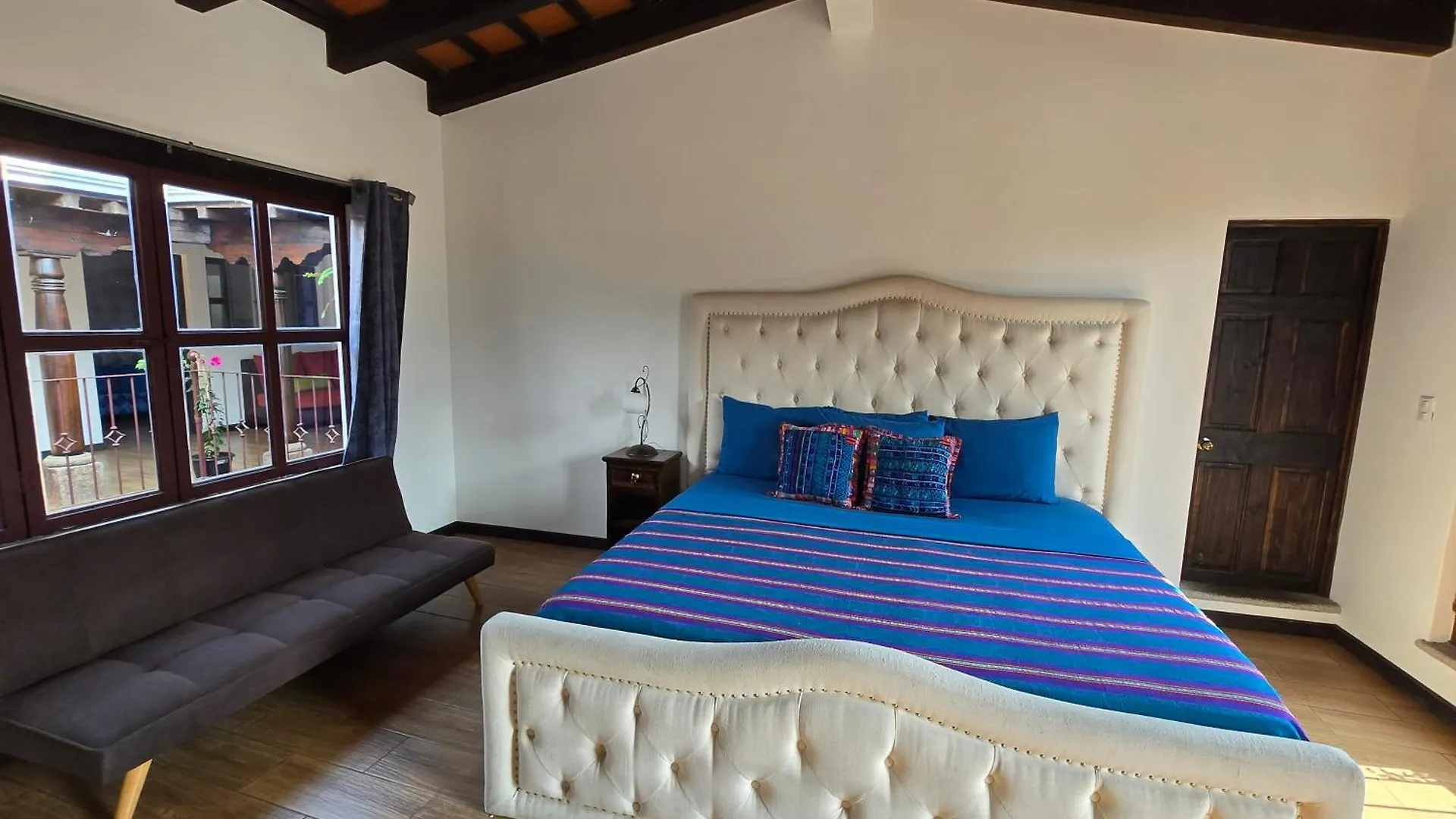 Hotel Casa Son Antigua